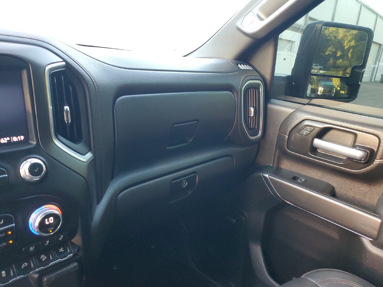 Used 2021 GMC Sierra 2500 AT4 w/ AT4 Premium Plus Package AWD/4WD image 26