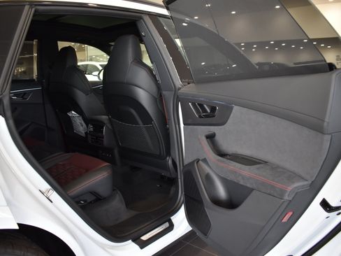 New 2026 Audi RS Q8 performance image 33