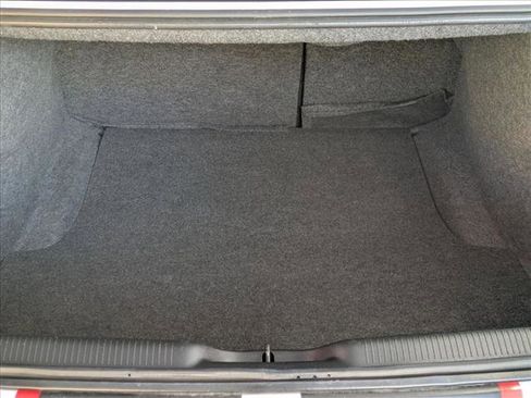 Used 2022 Dodge Charger R/T w/ Blacktop Package image 6