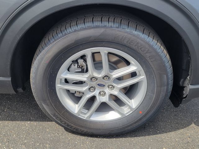 New 2026 Ford Explorer Active w/ Active Comfort Package RWD image 6