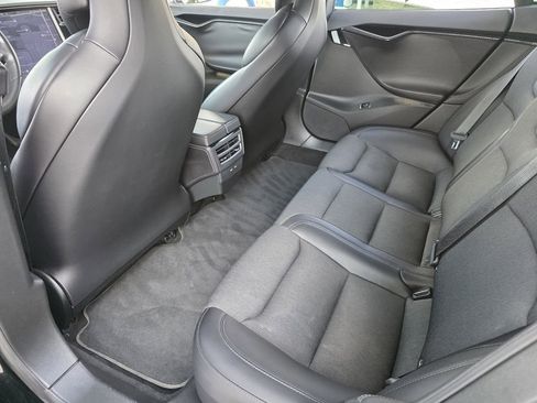 Used 2018 Tesla Model S 75D image 25