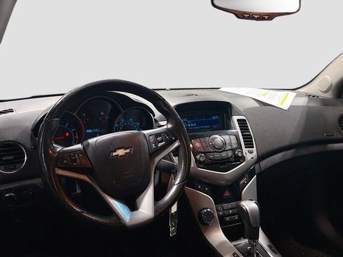 Used 2014 Chevrolet Cruze LT FWD image 8