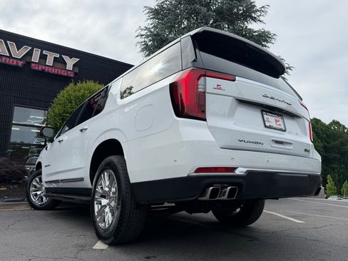 Used 2025 GMC Yukon XL Denali RWD image 20