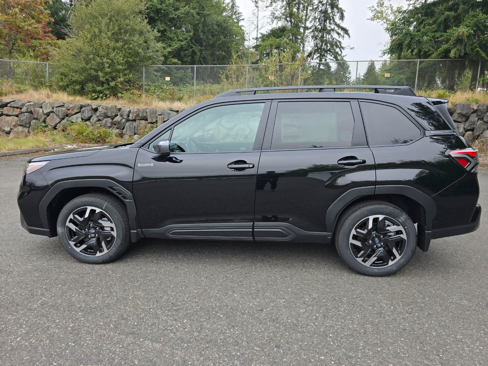 New 2026 Subaru Forester Premium AWD/4WD image 3