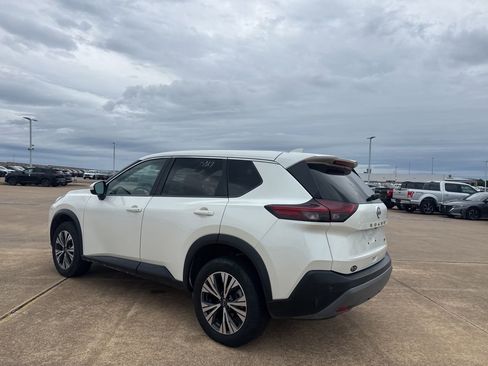 Certified 2023 Nissan Rogue SV FWD image 14