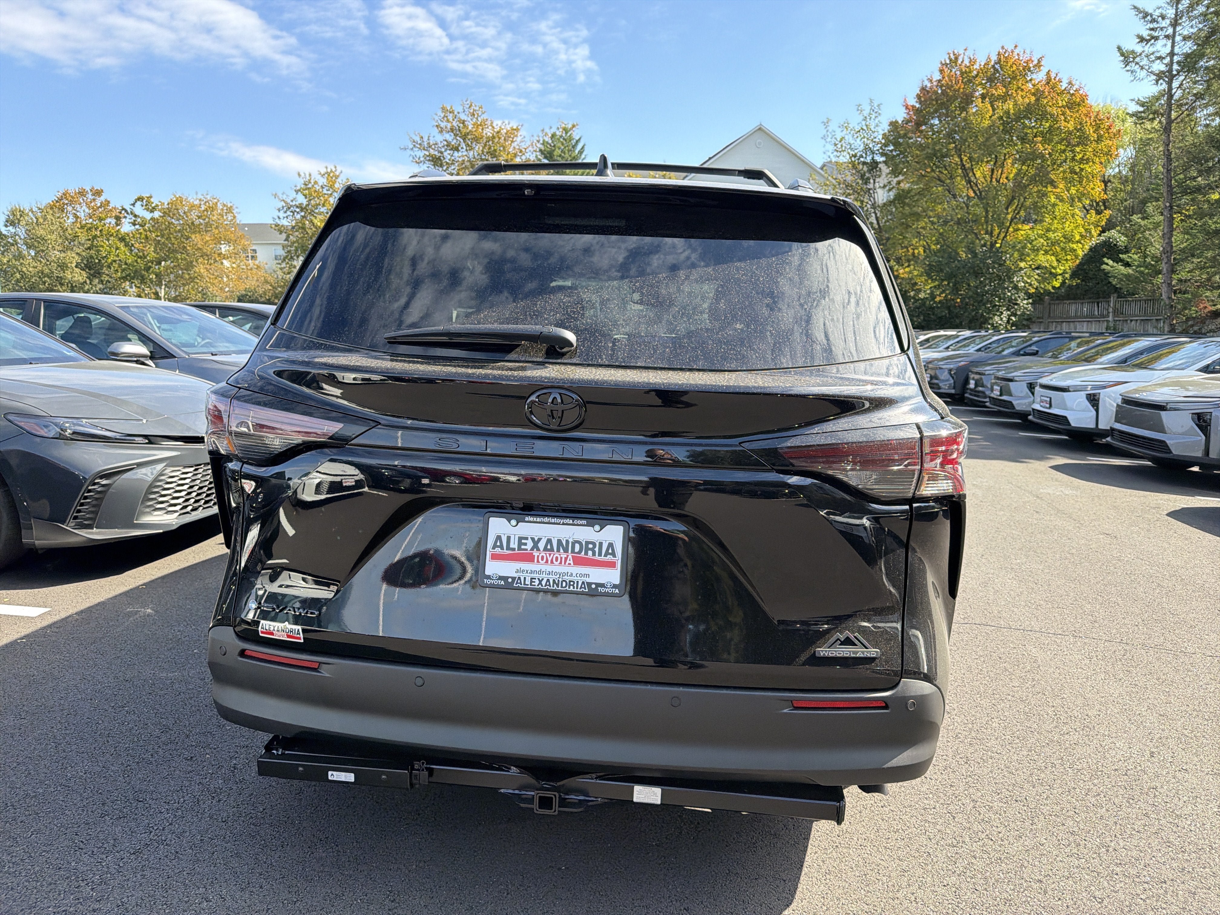 New 2026 Toyota Sienna XLE Woodland Edition AWD/4WD image 5