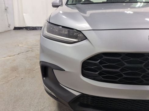 Used 2024 Honda HR-V LX image 11