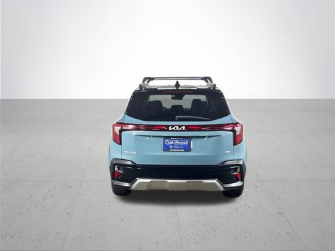 Used 2025 Kia Seltos S image 7