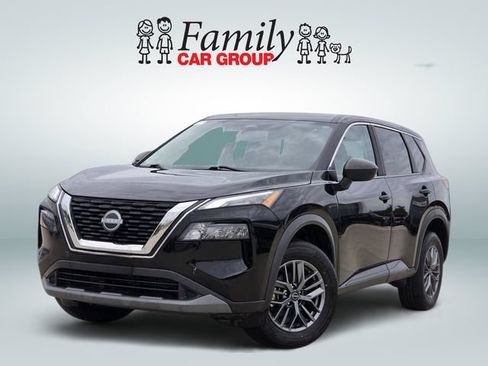 Used 2023 Nissan Rogue S FWD image 1