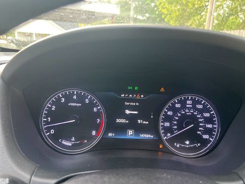 Used 2017 Genesis G80 3.8 w/ Option Group 03 image 31