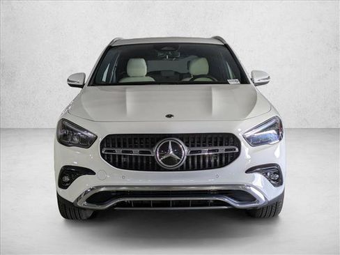 Certified 2025 Mercedes-Benz GLA 250 4MATIC image 5