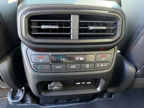 Used 2026 Honda Ridgeline Black Edition image 46