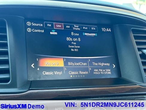 Used 2018 Nissan Pathfinder Platinum FWD image 33
