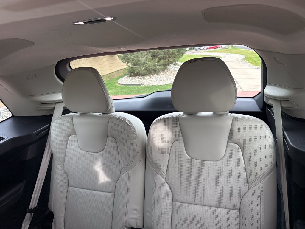 Used 2017 Volvo XC90 T8 Inscription w/ Luxury Package AWD/4WD image 21