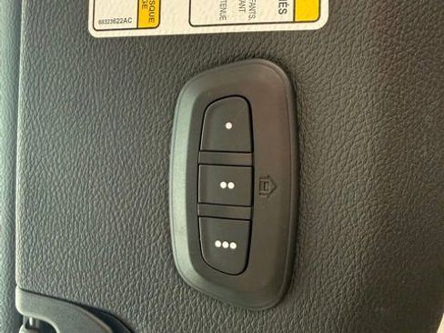 Used 2023 Jeep Gladiator Rubicon w/ Cold Weather Group image 24