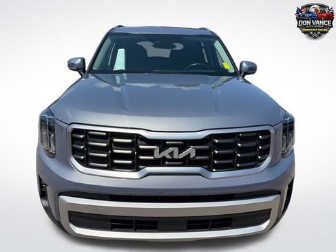 Used 2025 Kia Telluride S FWD image 8