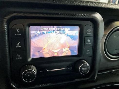 Used 2020 Jeep Wrangler Unlimited Sport S image 23