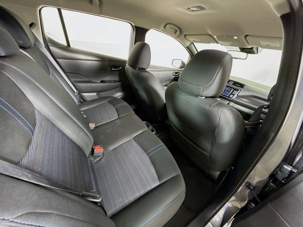 Used 2023 Nissan Leaf SV Plus FWD image 31