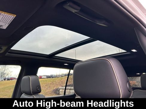 Certified 2021 GMC Yukon SLT w/ SLT Premium Package image 18