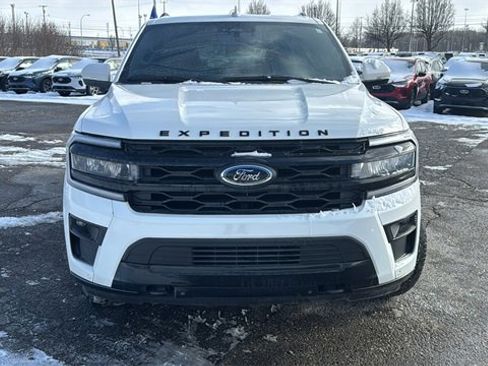 Certified 2022 Ford Expedition Max Limited image 28