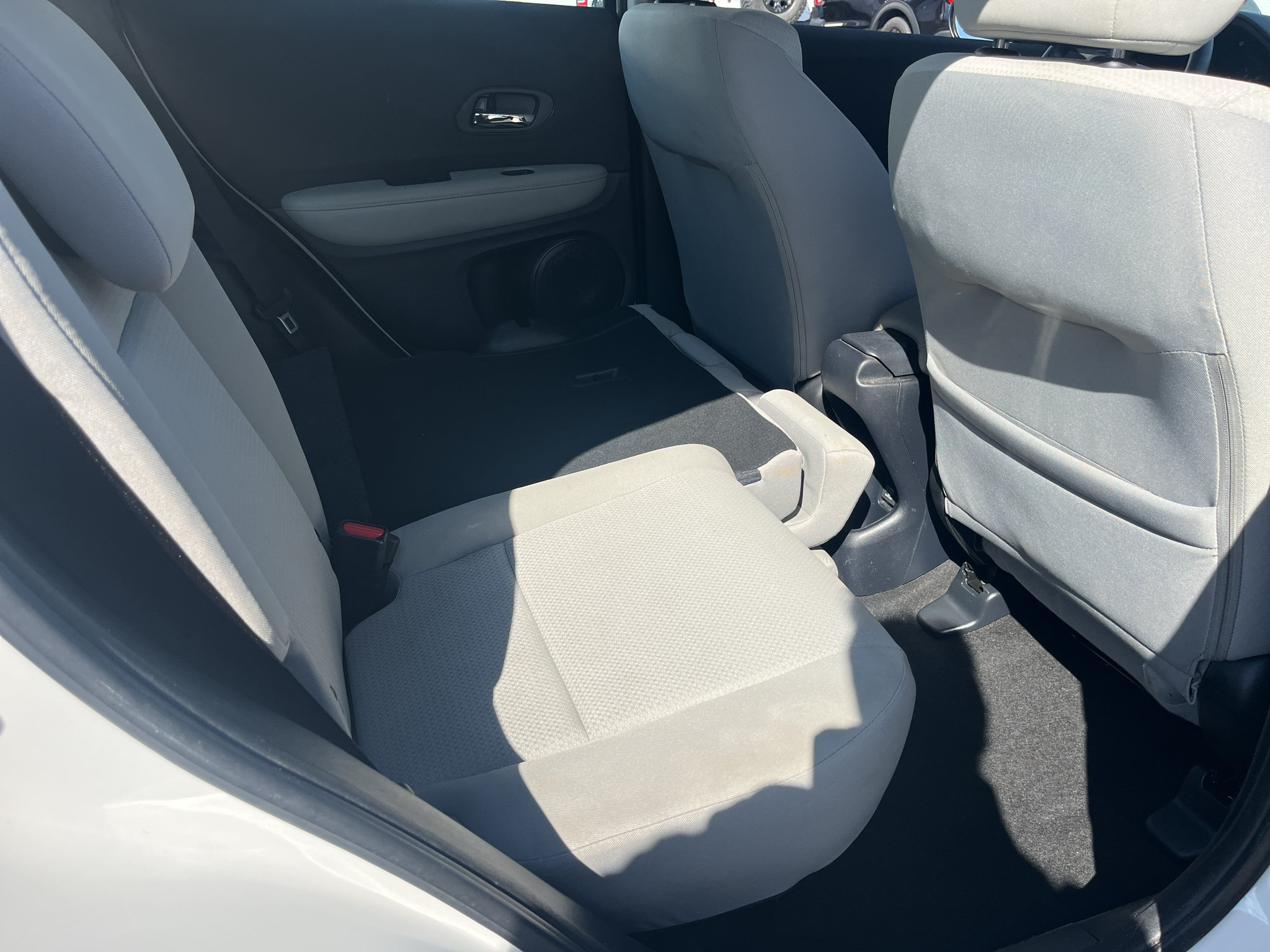 Used 2021 Honda HR-V LX image 26
