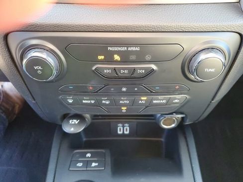 Used 2022 Ford Ranger XLT w/ Equipment Group 301A Mid image 21