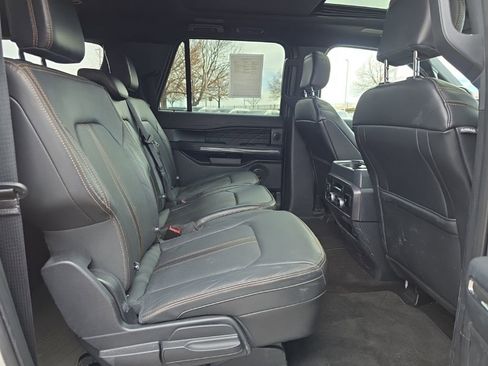Used 2022 Ford Expedition Max Platinum image 21