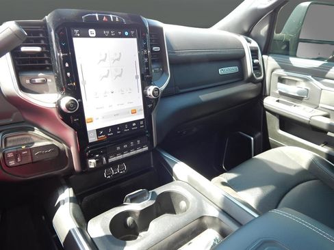 Used 2024 RAM 3500 Laramie w/ Night Edition image 13