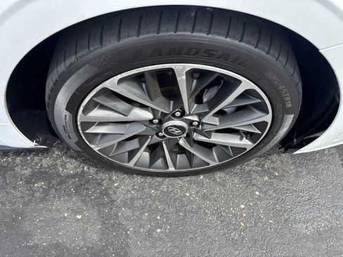 Used 2020 Hyundai Sonata Limited w/ Preferred Accessory Package FWD image 28