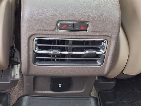 Certified 2022 Lincoln Corsair Reserve w/ Equipment Group 201A image 11