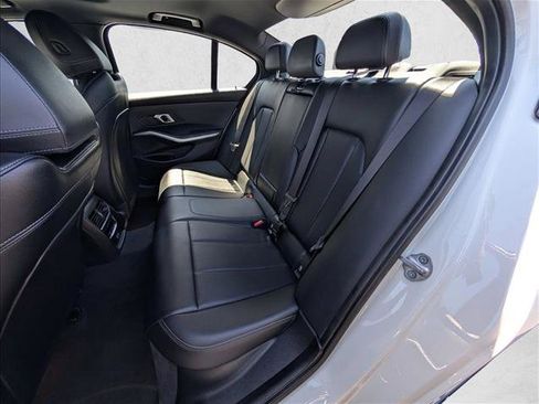 Certified 2024 BMW 330i Sedan w/ Convenience Package RWD image 21