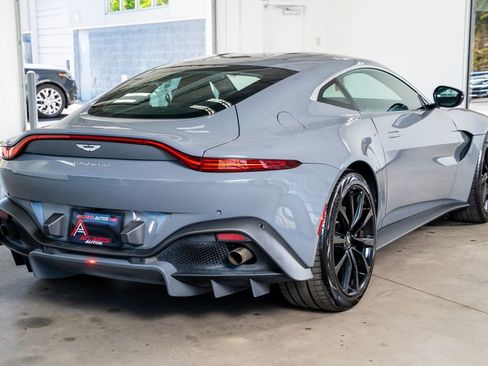 Used 2020 Aston Martin V8 Vantage Coupe RWD image 6