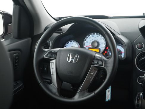 Used 2015 Honda Pilot Touring image 18