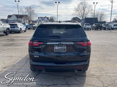 Used 2023 Chevrolet Traverse Premier w/ Redline Edition AWD/4WD image 6