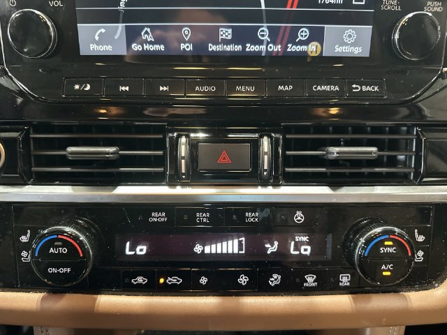 Used 2022 Nissan Pathfinder Platinum w/ Cargo Package AWD/4WD image 21