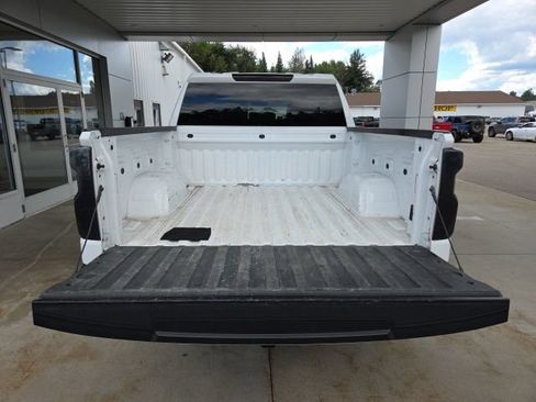 Used 2019 Chevrolet Silverado 1500 Custom Trail Boss w/ Custom Convenience Package AWD/4WD image 21