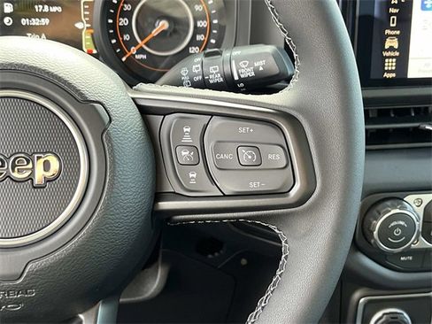 New 2026 Jeep Wrangler Unlimited Rubicon w/ Safety Group image 24