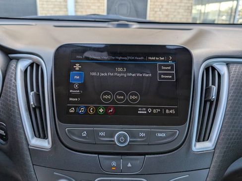 Used 2024 Chevrolet Malibu LT FWD image 6