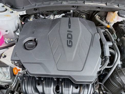 Certified 2024 Hyundai Tucson SEL w/ Convenience Package FWD image 32