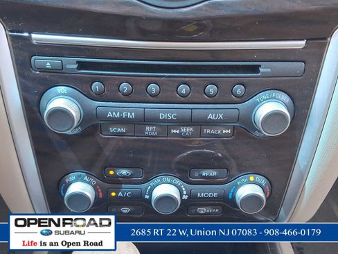 Used 2014 Nissan Pathfinder SL w/ SL Premium Package AWD/4WD image 21
