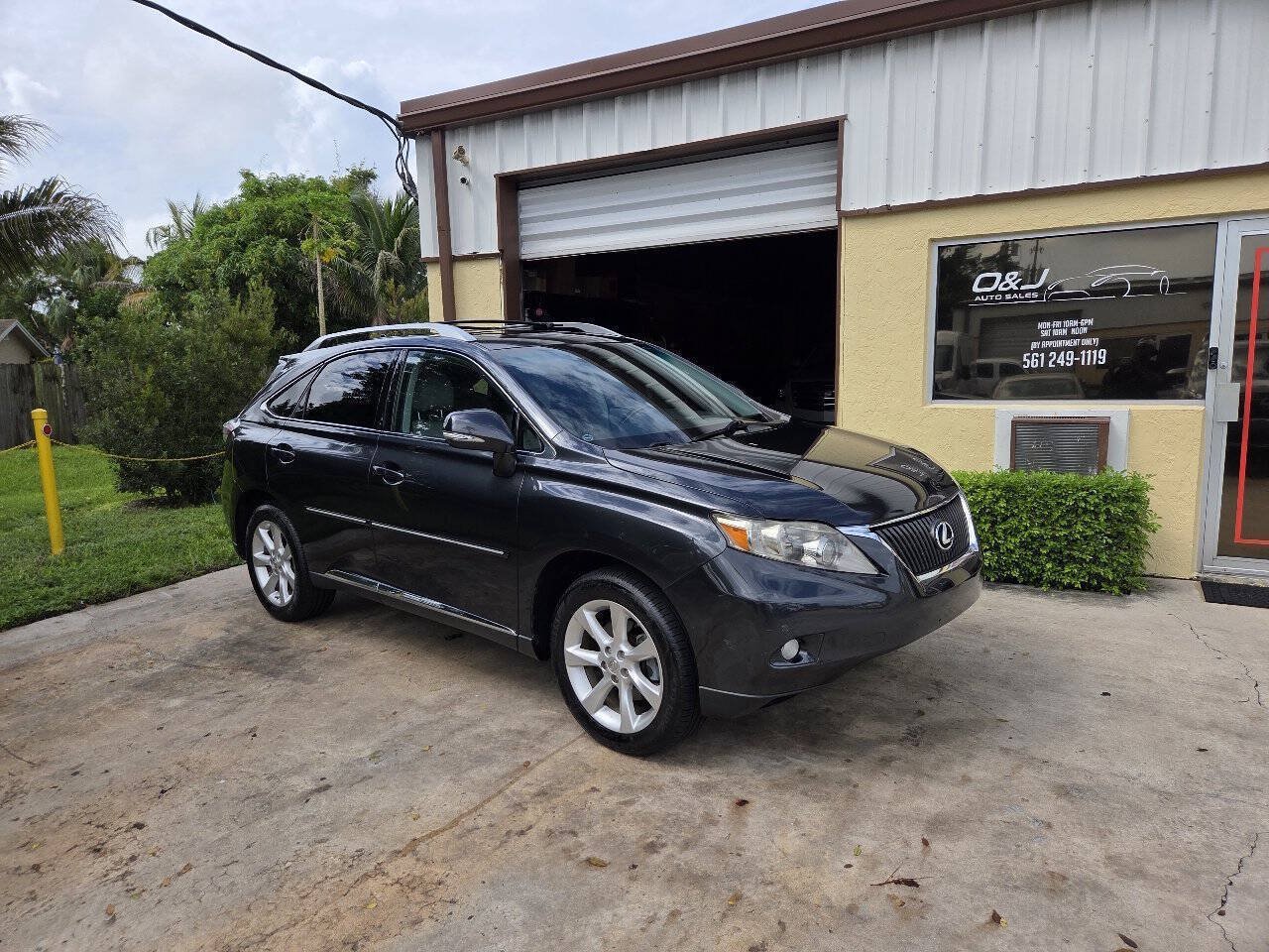 Used 2010 Lexus RX 350 2WD image 2