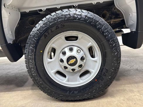 Used 2021 Chevrolet Silverado 2500 W/T w/ WT Convenience Package image 39