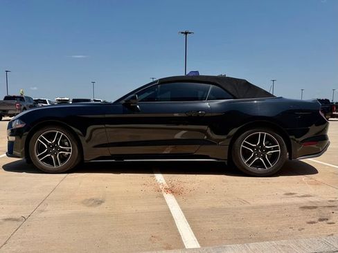 Used 2023 Ford Mustang Premium RWD image 3