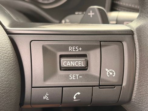 Certified 2023 Nissan Rogue S FWD image 28