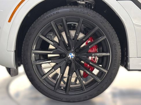 New 2026 BMW X6 xDrive40i w/ Premium Package AWD/4WD image 11