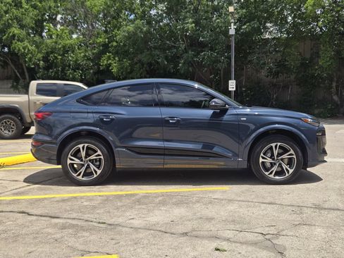 New 2027 Audi Q6 e-tron Premium Plus AWD/4WD image 7