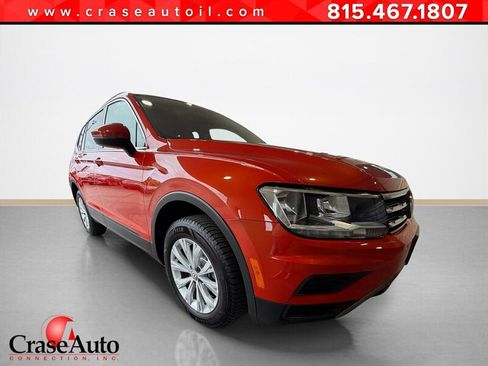 Used 2019 Volkswagen Tiguan SE AWD/4WD image 1