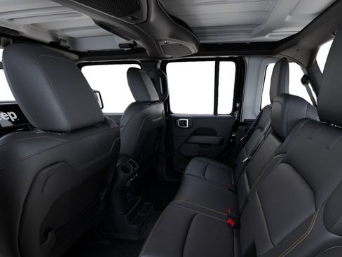 New 2025 Jeep Wrangler Unlimited Sahara AWD/4WD image 23