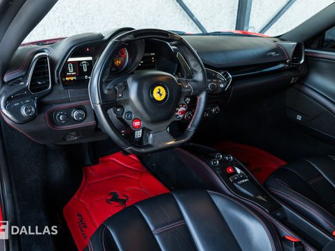 Used 2012 Ferrari 458 Italia Coupe RWD image 3