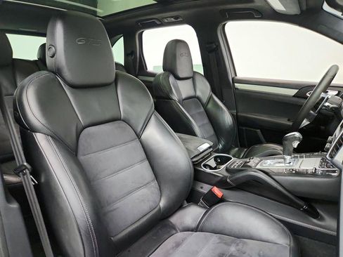 Used 2016 Porsche Cayenne GTS AWD/4WD image 26